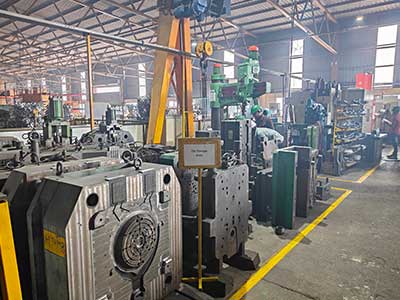 In-House Tool Room Facility with Advanced Machining Tools at Suvarna Alloys